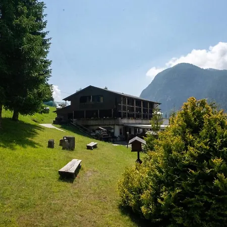 Riglarhaus Hotel 3*