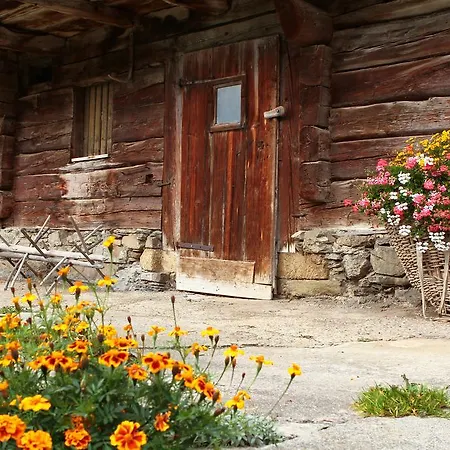 Riglarhaus Szálloda